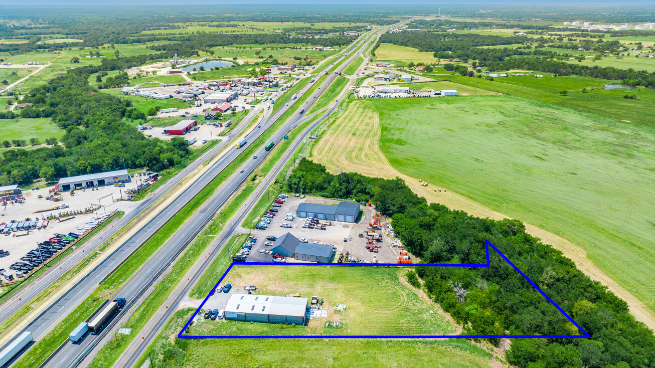 2570 I30 Frontage Rd, Greenville, TX 75402