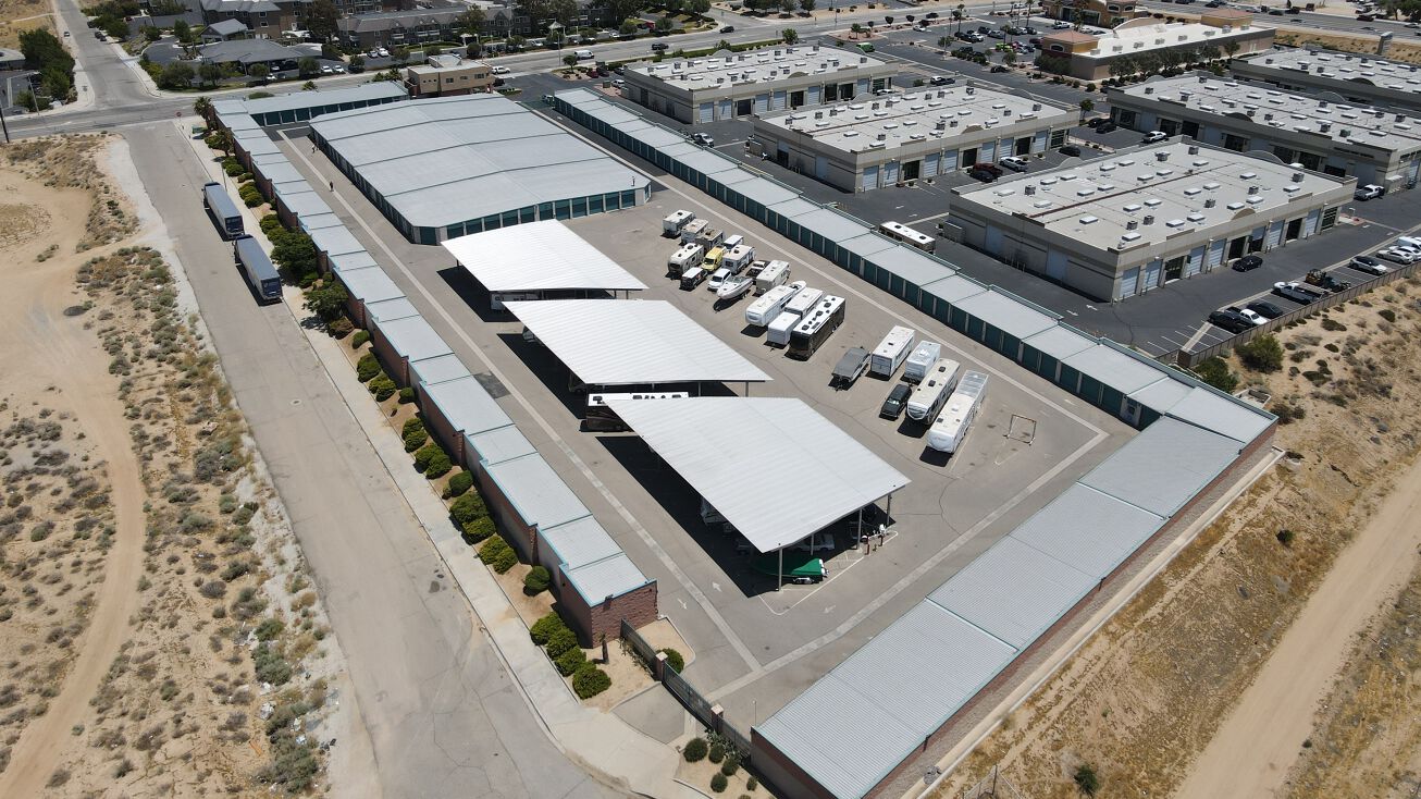 12250 Ridgecrest Rd, Victorville, CA 92395