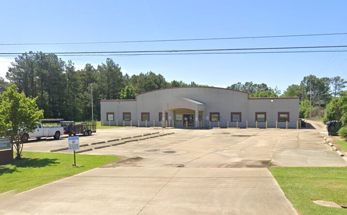 Pictures of Office property located at 910 Realtor Ave, Texarkana, AR 71854 for sales - image #1