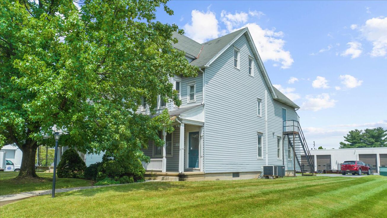 880 Minesite Rd, Allentown, PA 18103