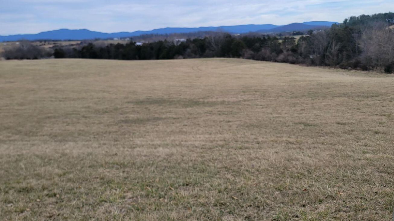 Dam Town Rd, Fort Defiance, VA 24437