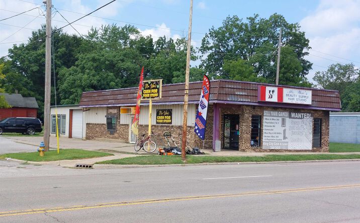 Pictures of Special Purpose property located at 823 S 10TH Street, Mt Vernon, IL 62864 for sales - image #1