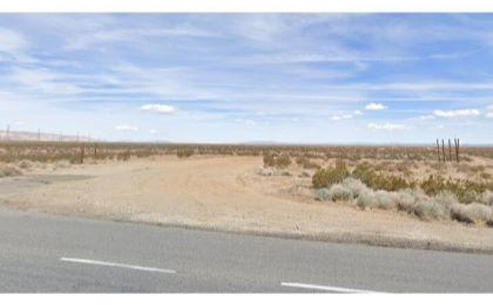 Pictures of Land property located at Sierra Hwy/Main St & Ave 20, Mojave, CA 93501 for sales - image #1