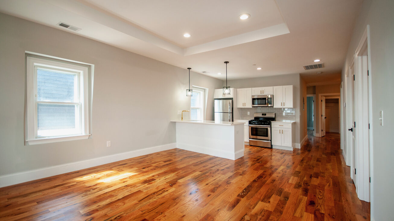 169 Trenton St, Boston, MA 02128