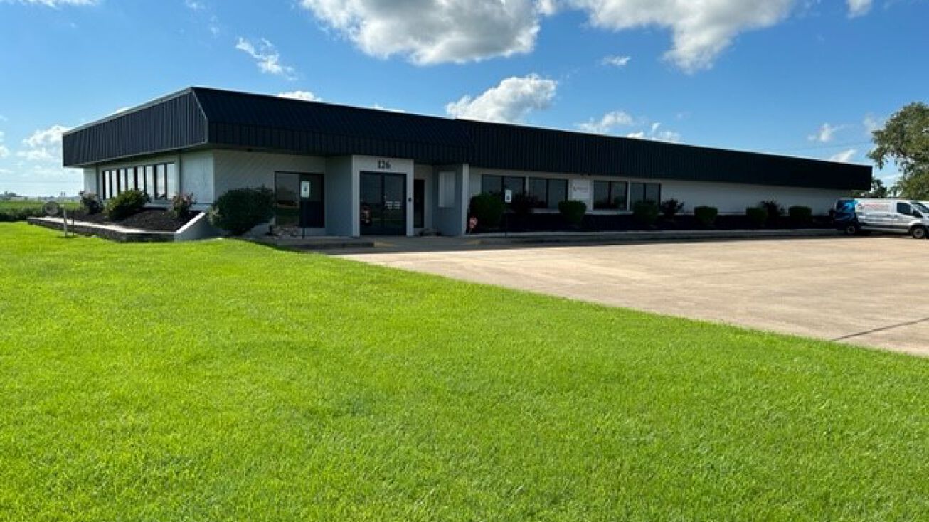 126 Airport Rd, Scott City, MO 63780