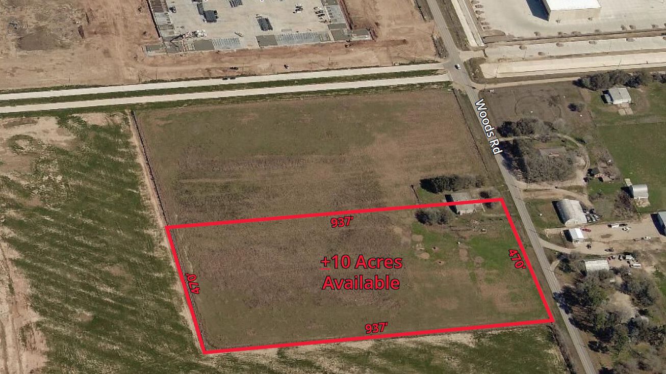 2120 Woods Rd, Brookshire, TX 77423