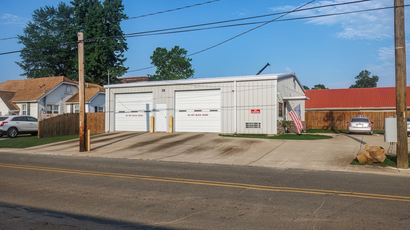 143 N 16th St, Arkadelphia, AR 71923