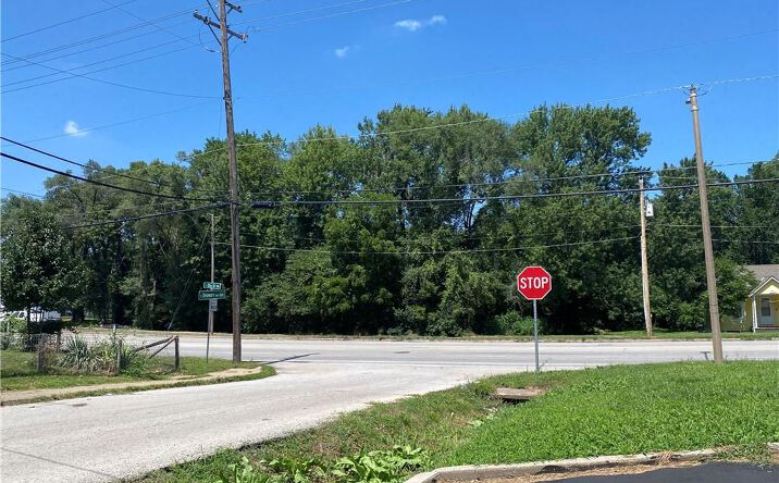Pictures of Land property located at 712 W 23rd Street, Independence, MO 64050 for sales - image #1