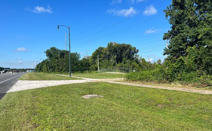 Pictures of Land property located at 7450 Marlo Rd, Leesburg, FL 34788 for sales - image #1
