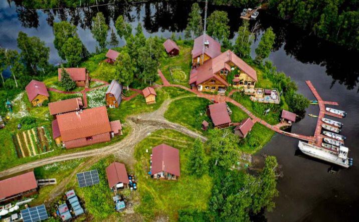 Pictures of Land property located at Mile 1 Fish Lakes Creek, Skwentna, AK 99667 for sales - image #1