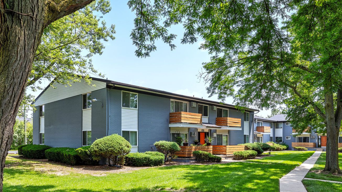 2572 Carpenter Rd, Ann Arbor, MI 48108