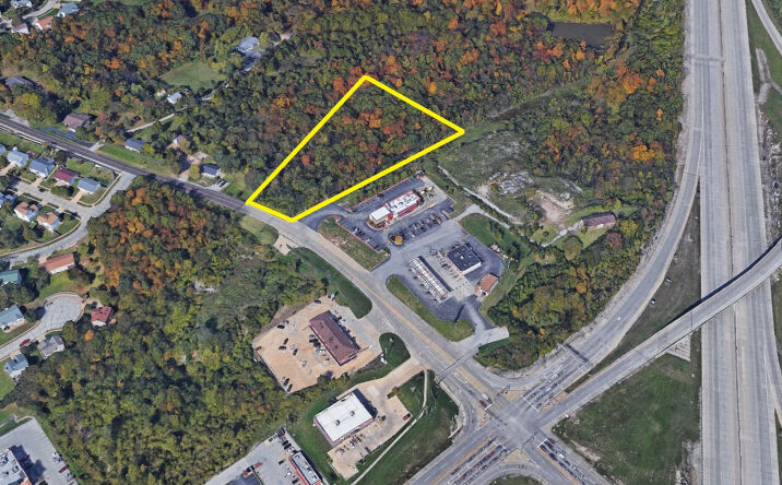 Pictures of Land property located at 2009 Richardson Rd, Arnold, MO 63010 for sales - image #1