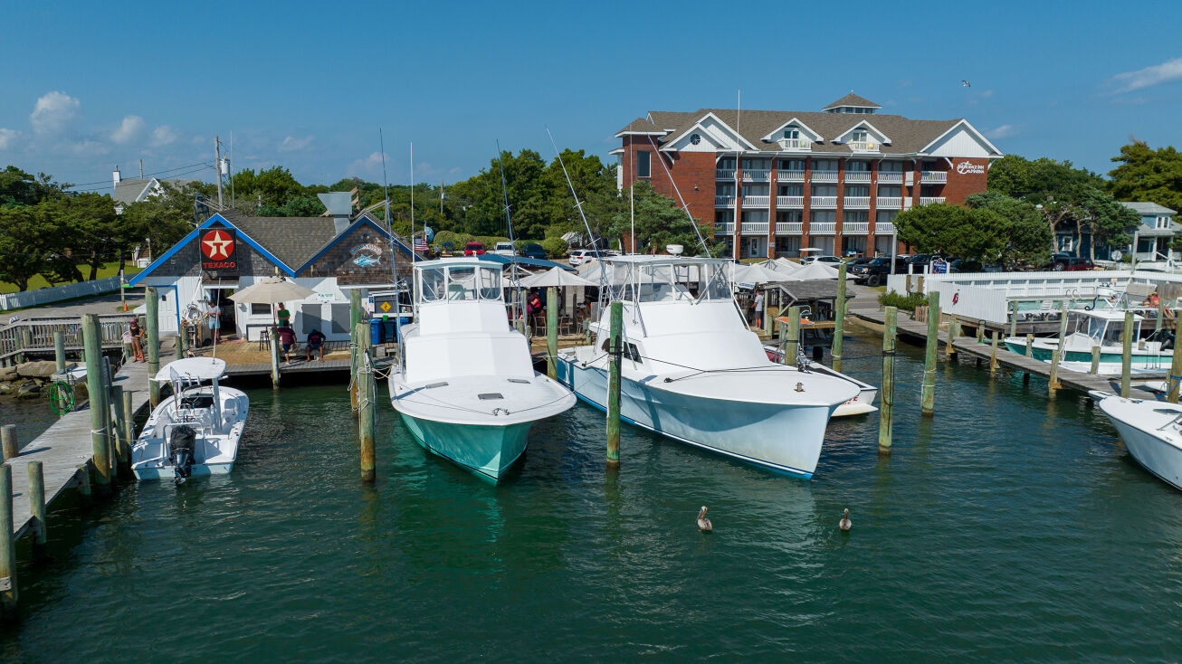 180 Irvin Garrish Hwy, Ocracoke, NC 27960