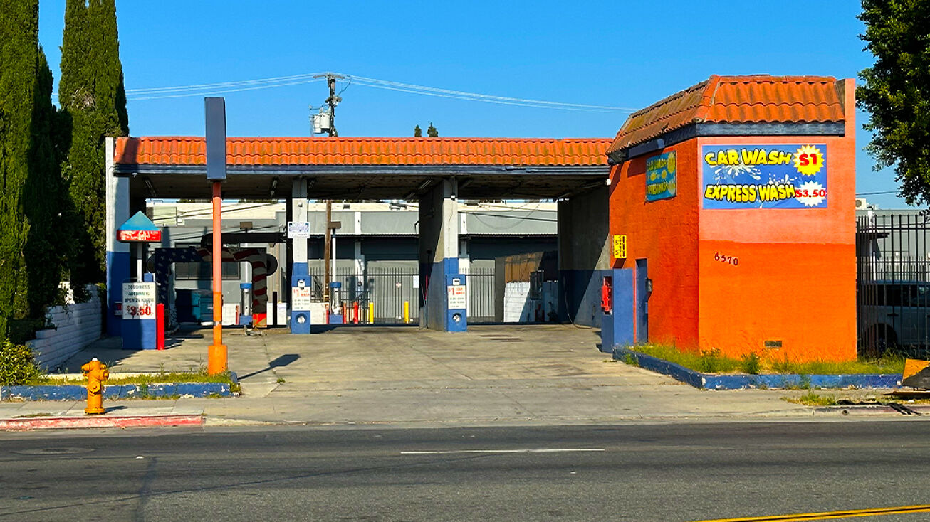 6570 Cherry Ave, Long Beach, CA 90805