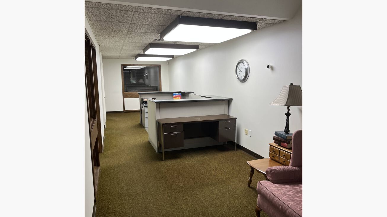 115117 Broadway Ave, Chesterton, IN 46304