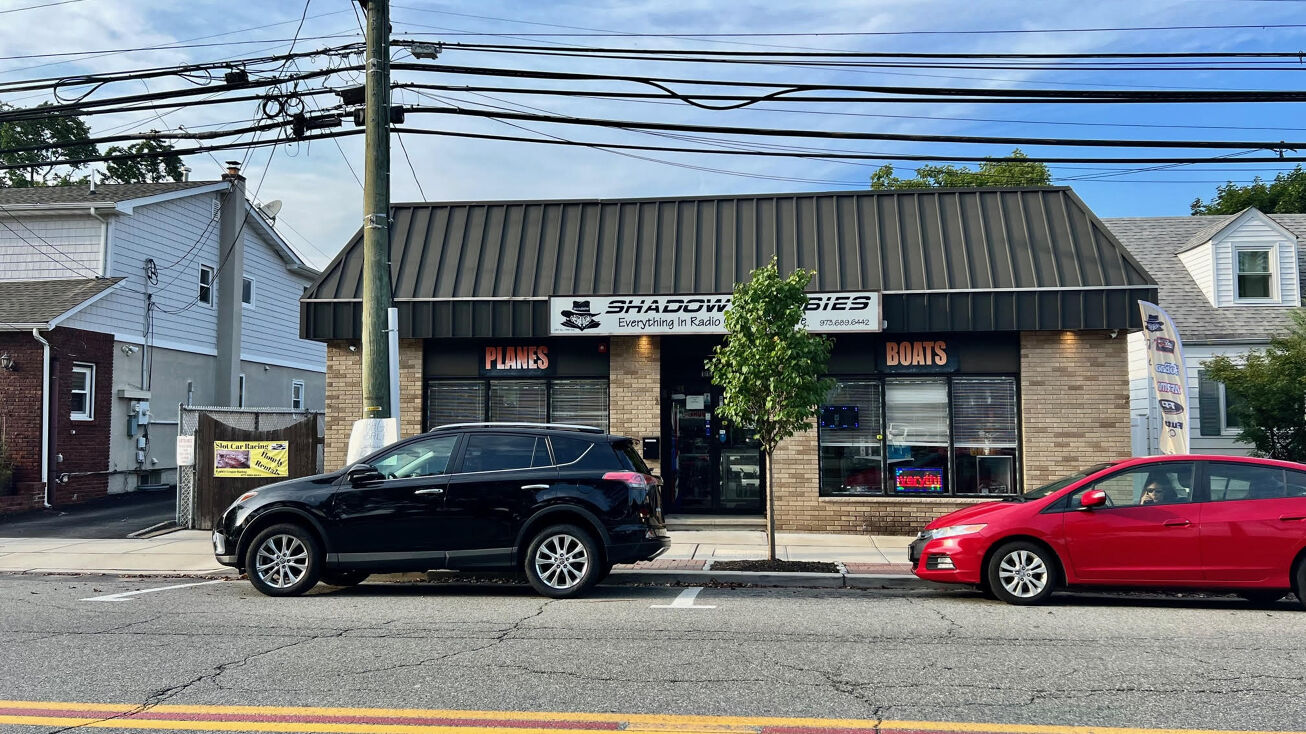 1012 McBride Ave, Woodland Park, NJ 07424