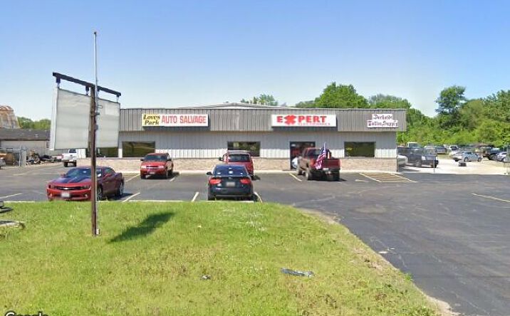 Pictures of Industrial property located at 9924 N 2nd St, Machesney Park, IL 61115 for sales - image #1