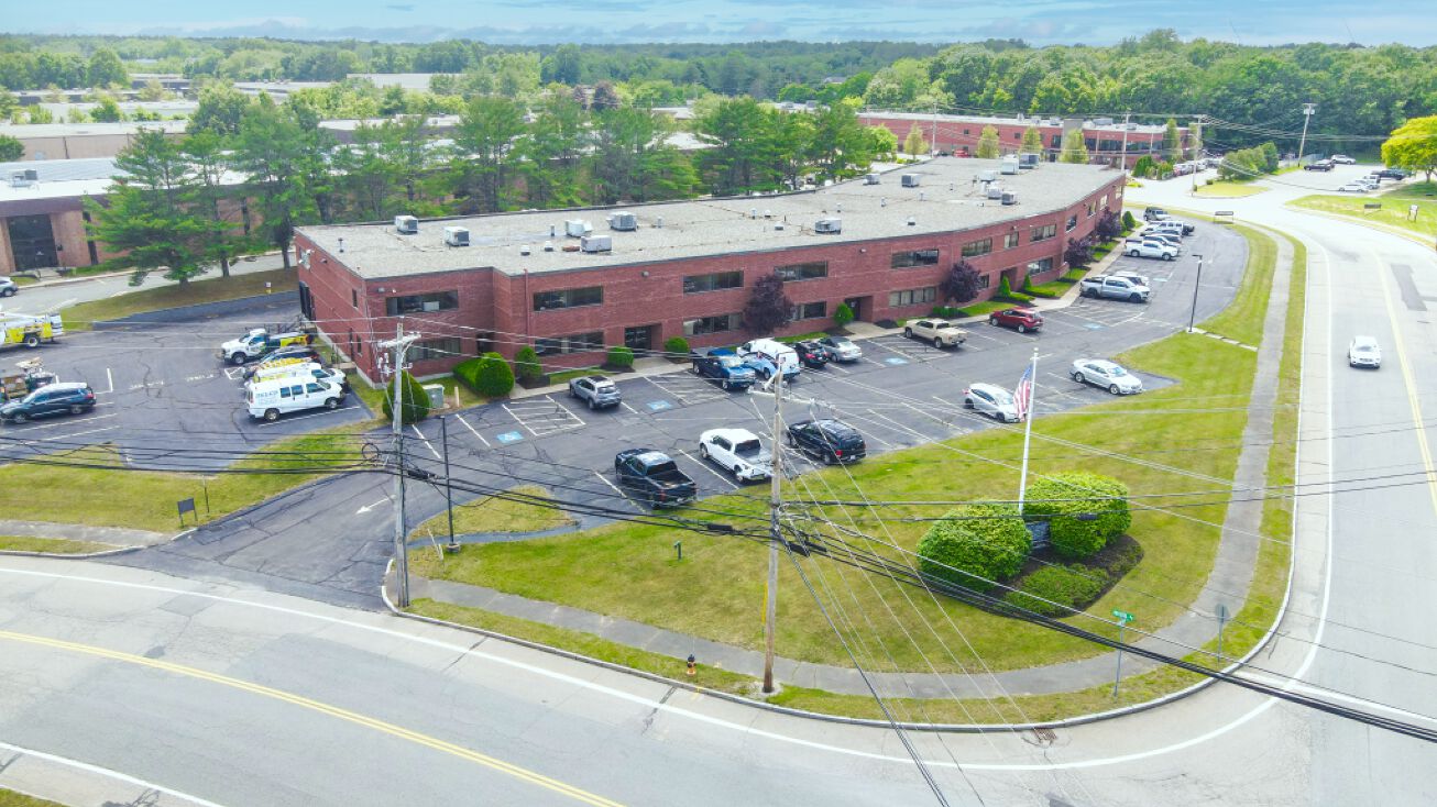 14 Norfolk Ave, Easton, MA 02375