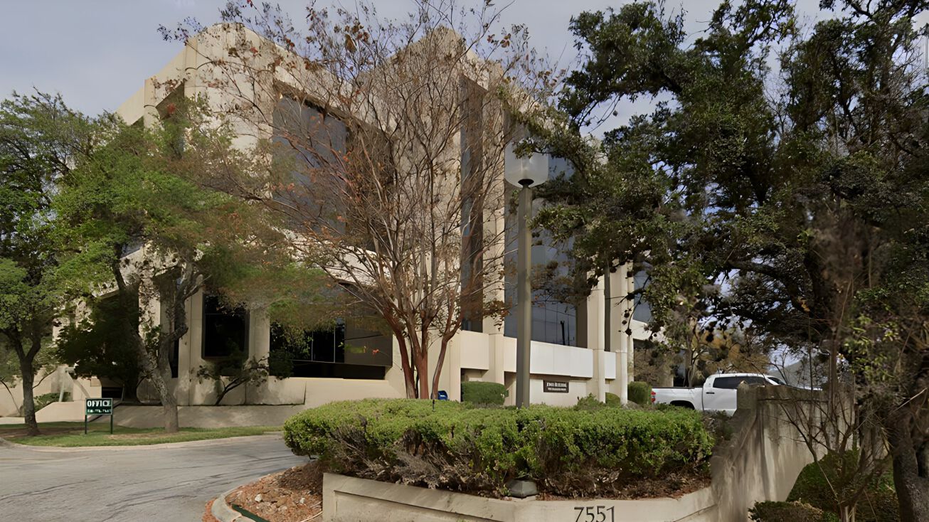 7551 Callaghan Rd, San Antonio, TX 78229