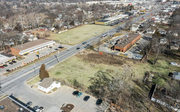 Pictures of Land property located at 3121 Merle Hay Rd, Des Moines, IA 50310 for sales - image #1