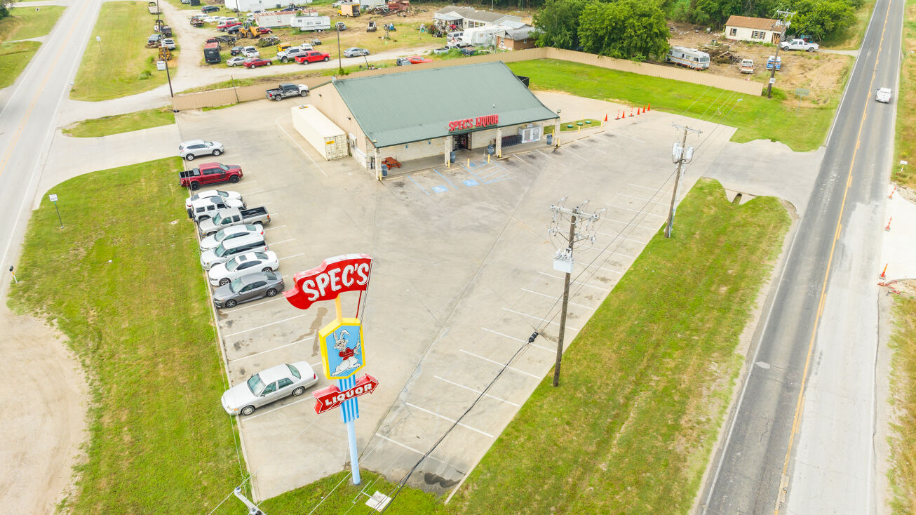 5788 FM 879, Ennis, TX 75119