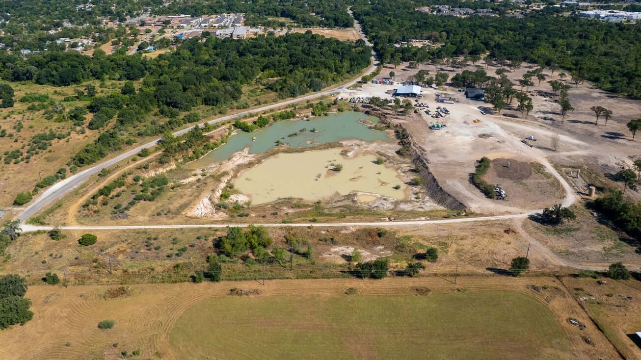 2237 Mumford Rd, Bryan, TX 77807