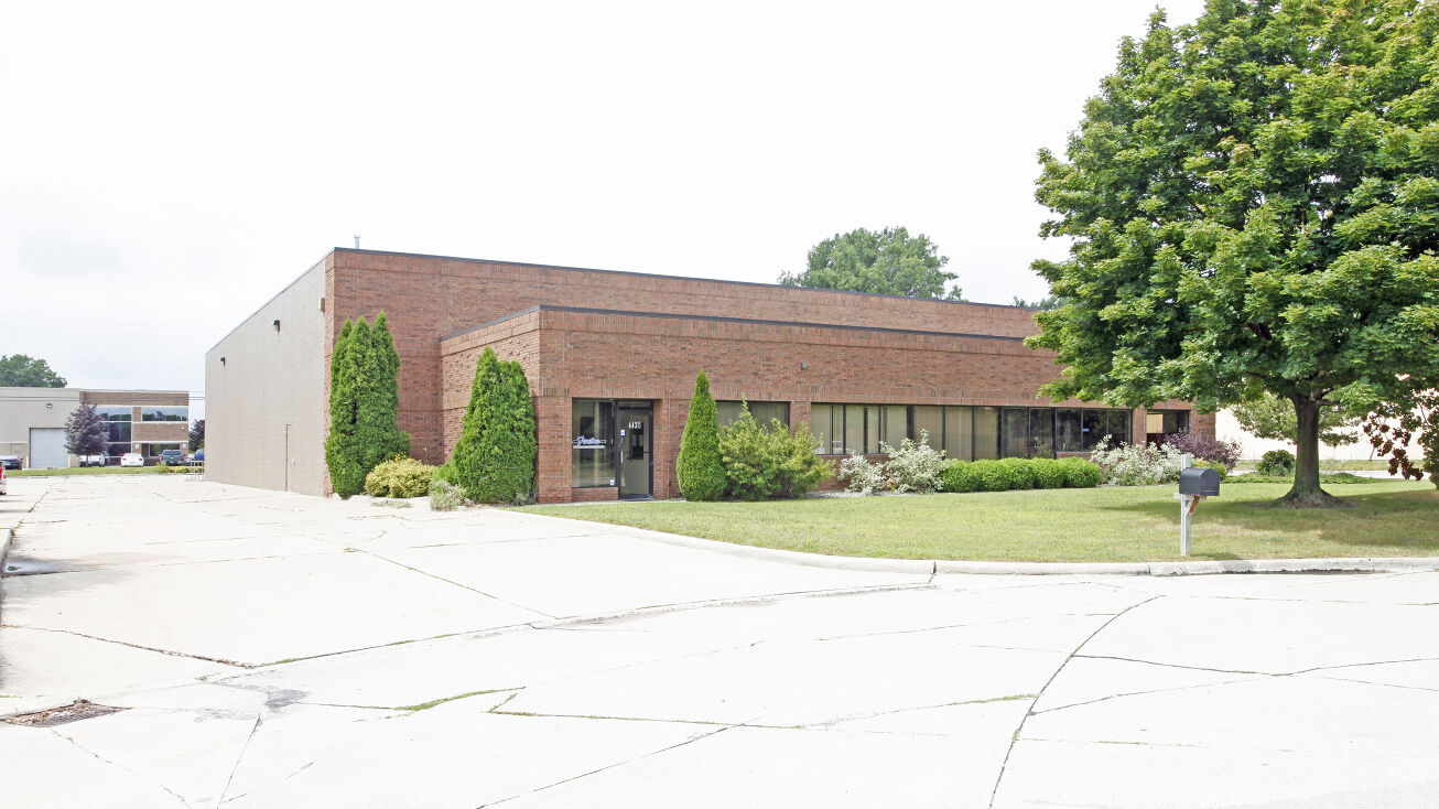 44311 Reynolds Court, Clinton Township, MI 48038