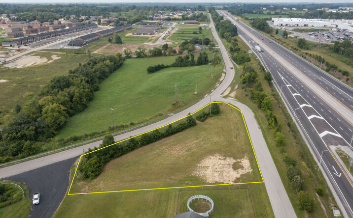 Pictures of Land property located at Old Peggy Flat Rd, Berea, KY 40403 for sales - image #1