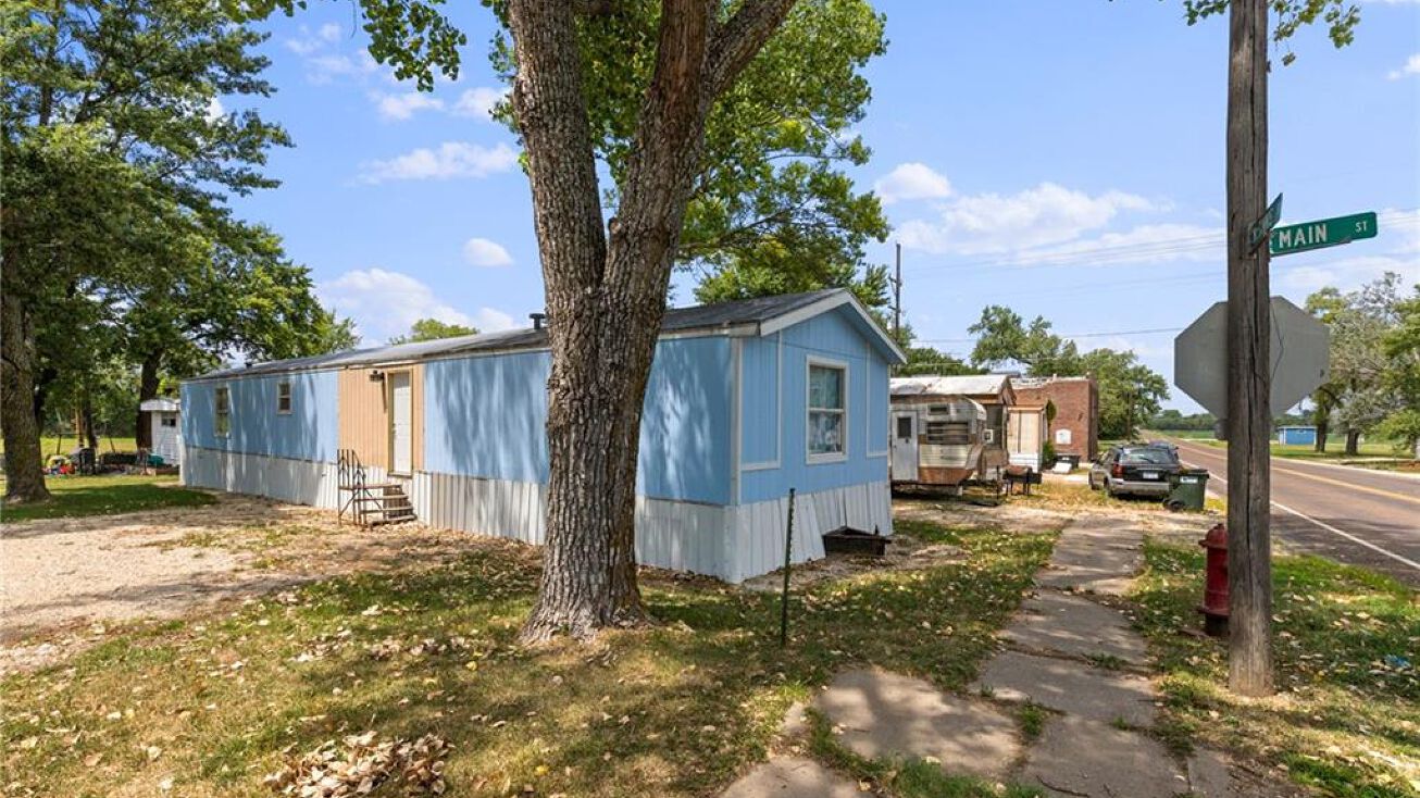 103 N Mcginnis Street, Rantoul, KS 66079