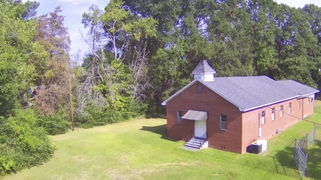 4152 Raymond Road, Jackson, MS 39209