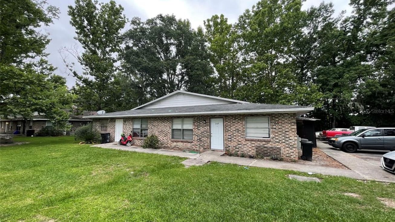 6109 NW 23rd Terrace, Gainesville, FL 32653