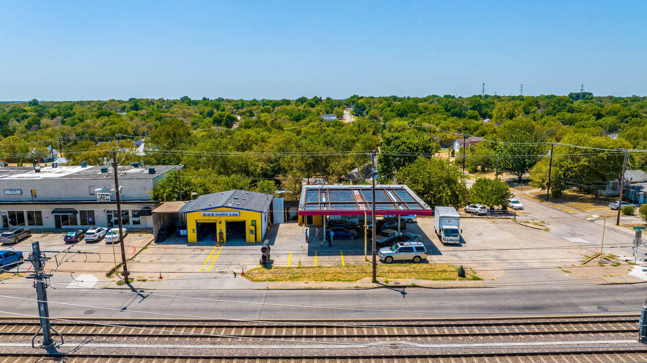 3701 S Lancaster Rd, Dallas, TX 75216