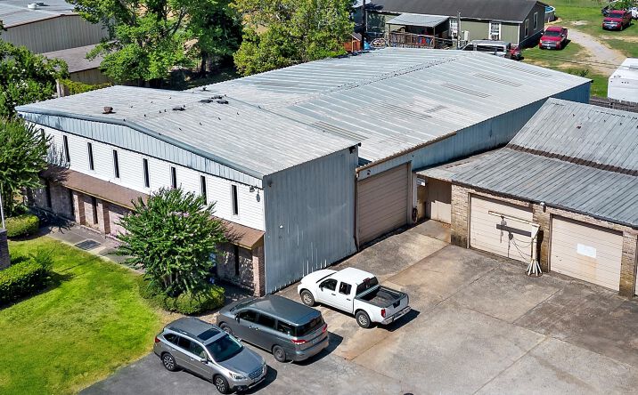 Pictures of Industrial property located at 20820 TX-494 Loop, New Caney, TX 77357 for sales - image #1