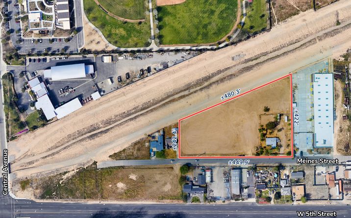 Pictures of Land property located at 26970 Meines St, Highland, CA 92346 for sales - image #1