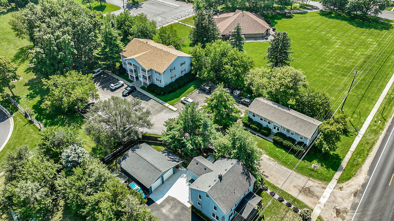 1710 E G Ave, Parchment, MI 49004