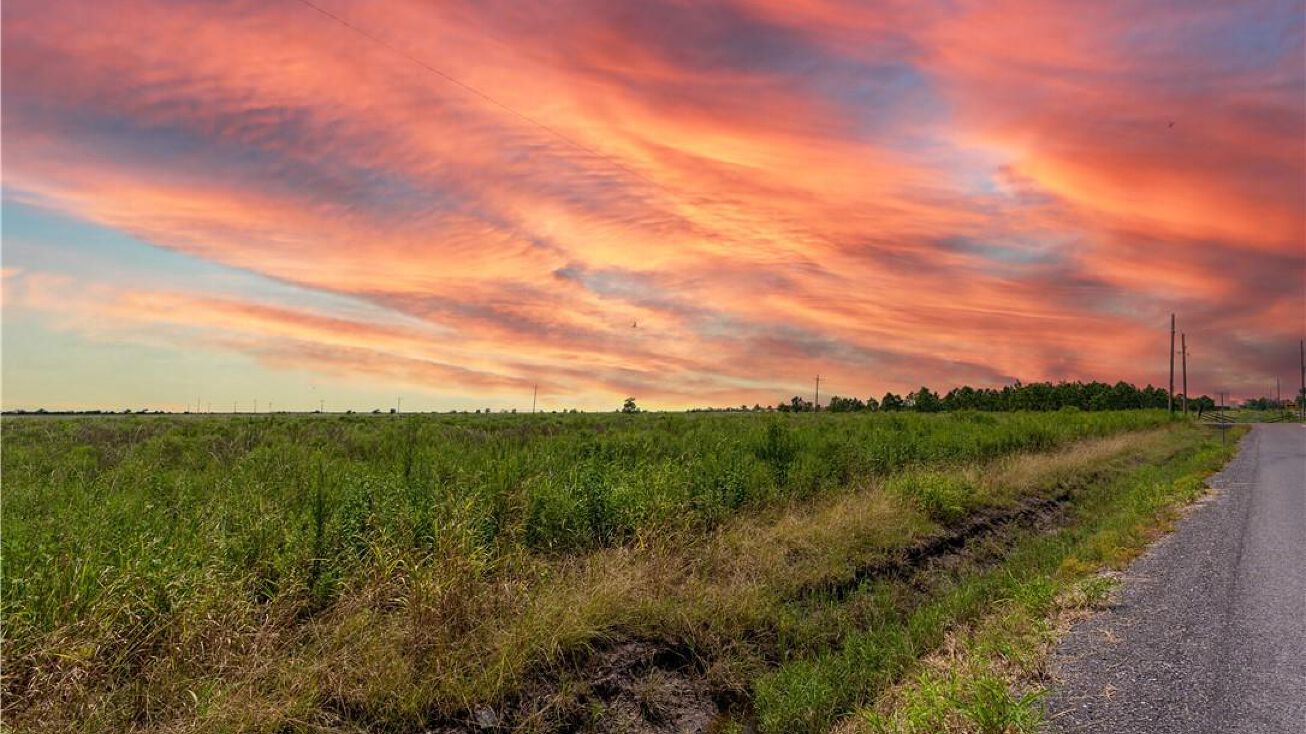 Natalie Road, Lake Charles, LA 70607