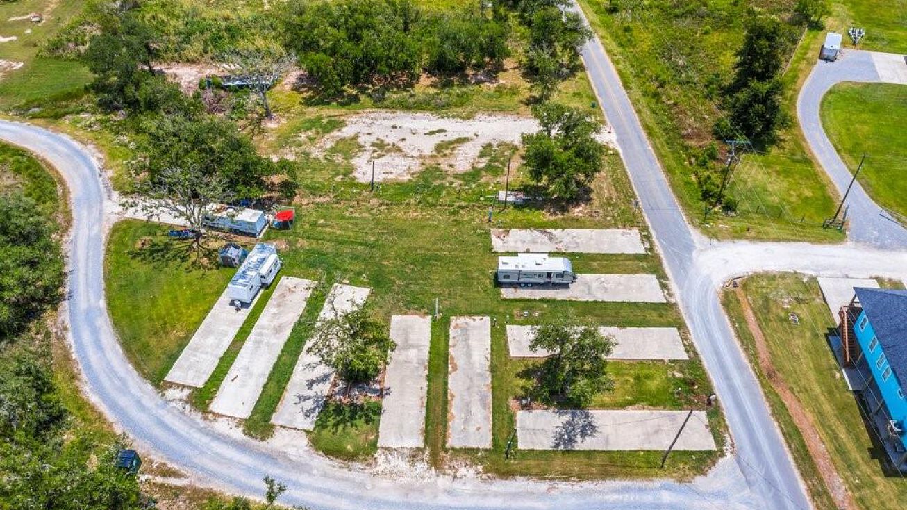 Alphonse Ln, Hackberry, LA 70645