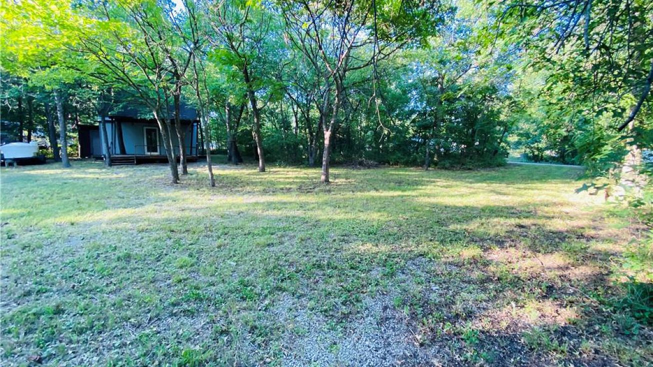 6 S Turner Lane, Lacygne, KS 66040