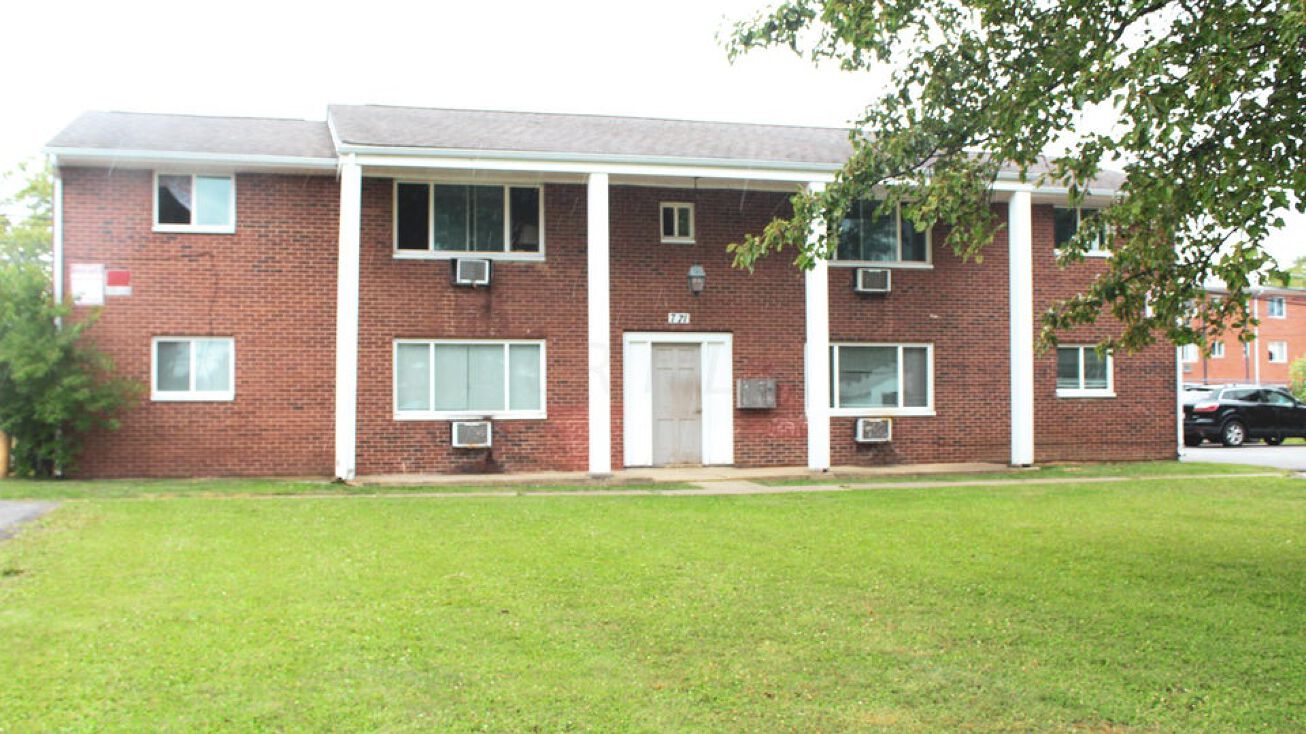 3641 Eakin Rd, Columbus, OH 43204