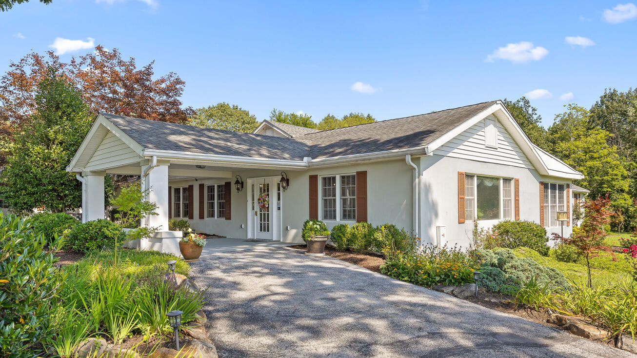 3872 Brayton Mountain Rd, Graysville, TN 37338