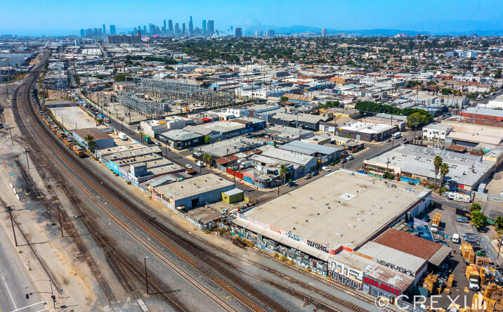Pictures of Industrial property located at 3546 Emery St, Los Angeles, CA 90023 for comps - image #1