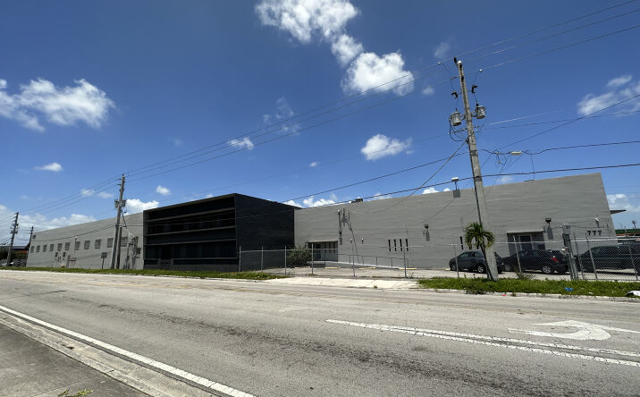 Pictures of Industrial property located at 775 NW 71st St, Miami, FL 33150 for sales - image #1
