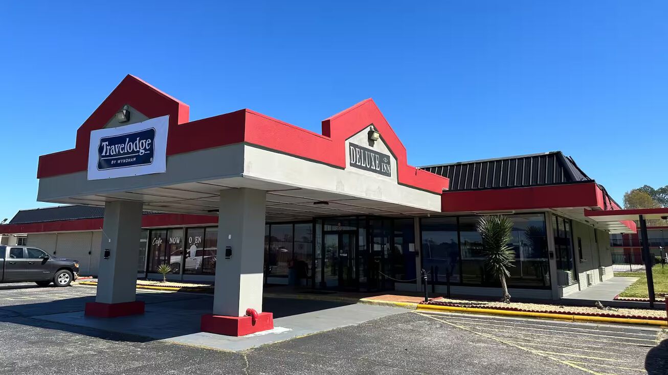 3510 Capuano St, Lumberton, NC 28358