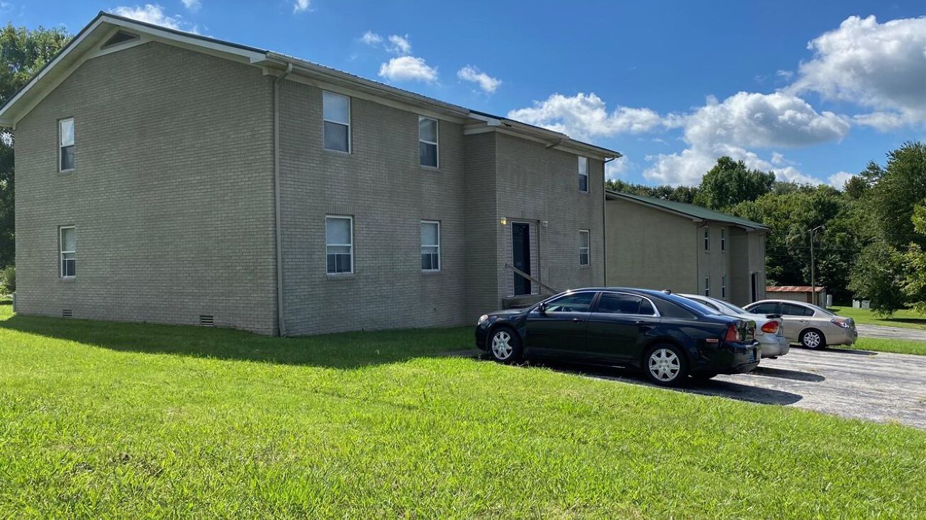 108 Embark Ct, Glasgow, KY 42141