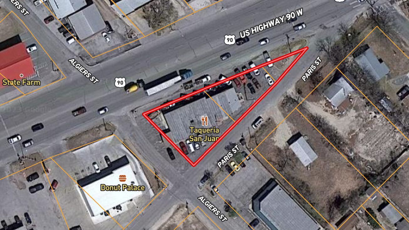 1012 US90, Castroville, TX 78009