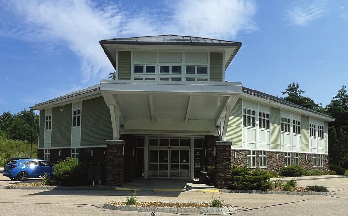 Pictures of Office property located at 2531 White Mountain Hwy, Wakefield, NH 03872 for comps - image #1