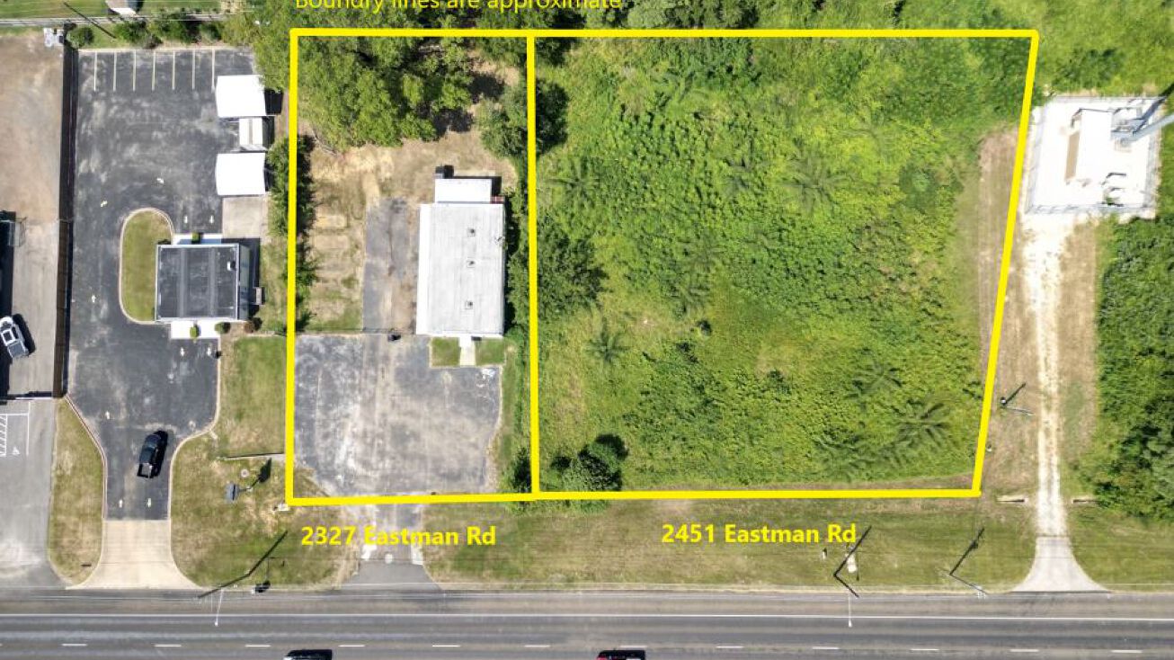 2327 N Eastman Rd, Longview, TX 75605