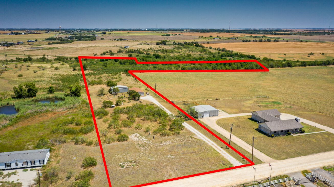 375 Co Rd 497, Taylor, TX 76574 | Crexi.com
