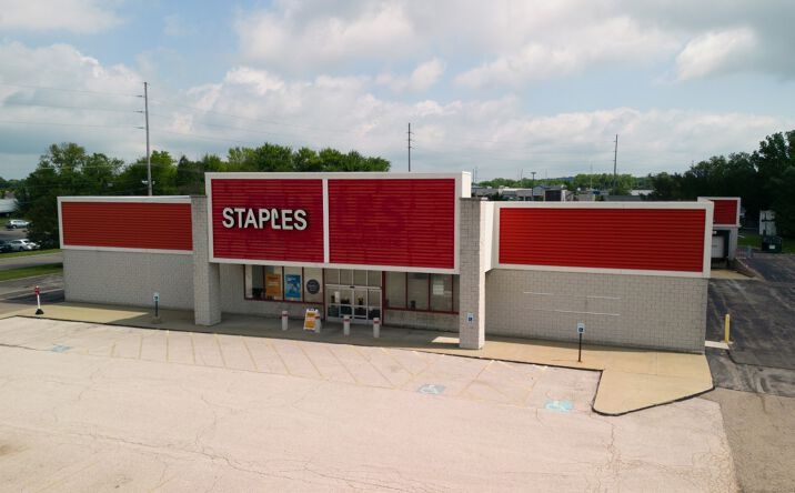 Pictures of Retail property located at 9374 OH-14, Streetsboro, OH 44241 for comps - image #1
