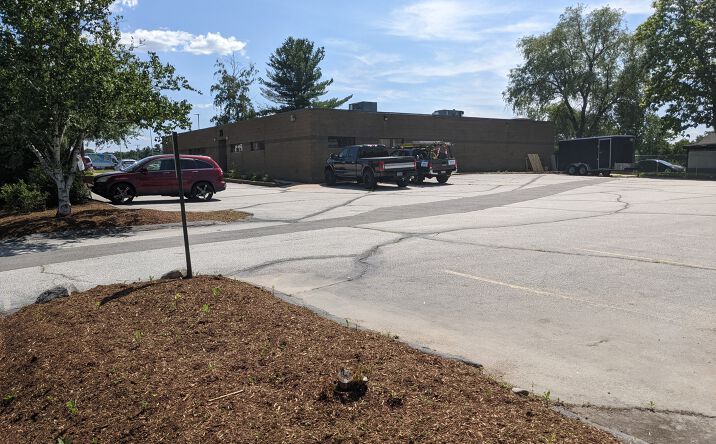 Pictures of Office property located at 25 S Maple St, Manchester, NH 03103 for sales - image #1